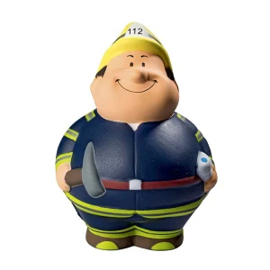Smilende brandmands stressbold med gul hjelm og mørkeblåt uniform, holder økse og brandslange
